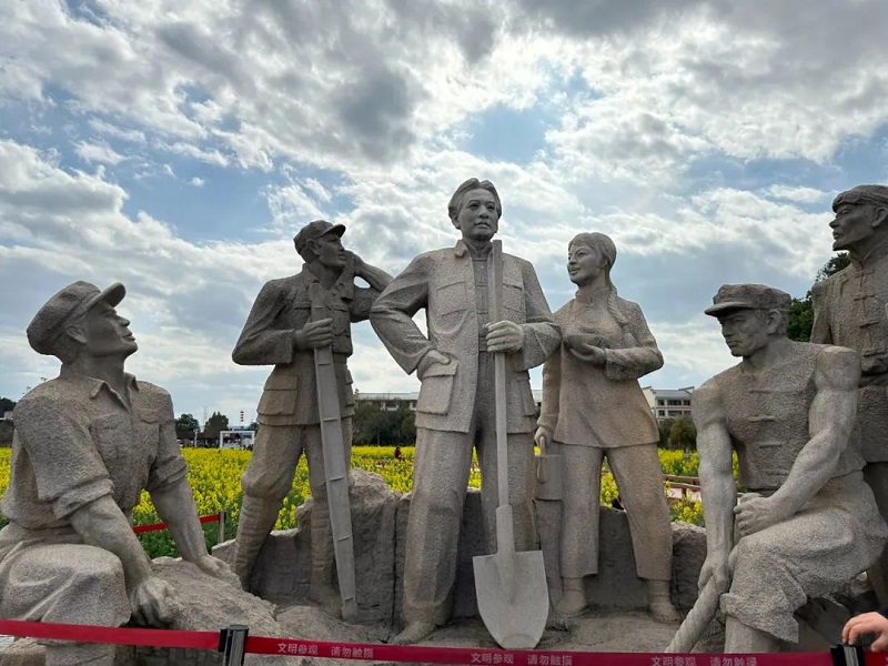 2025利来·国际(中国)最老牌-中国官网
龙头会红色研学之旅 (4).jpg 2025利来·国际(中国)最老牌-中国官网
龙头会红色研学之旅 (4).jpg